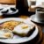 4 พฤติกรรมการกินอาหารเช้าที่แย่ที่สุด ควรหลีกเลี่ยงหากคุณมีคอเลสเตอรอลสูง